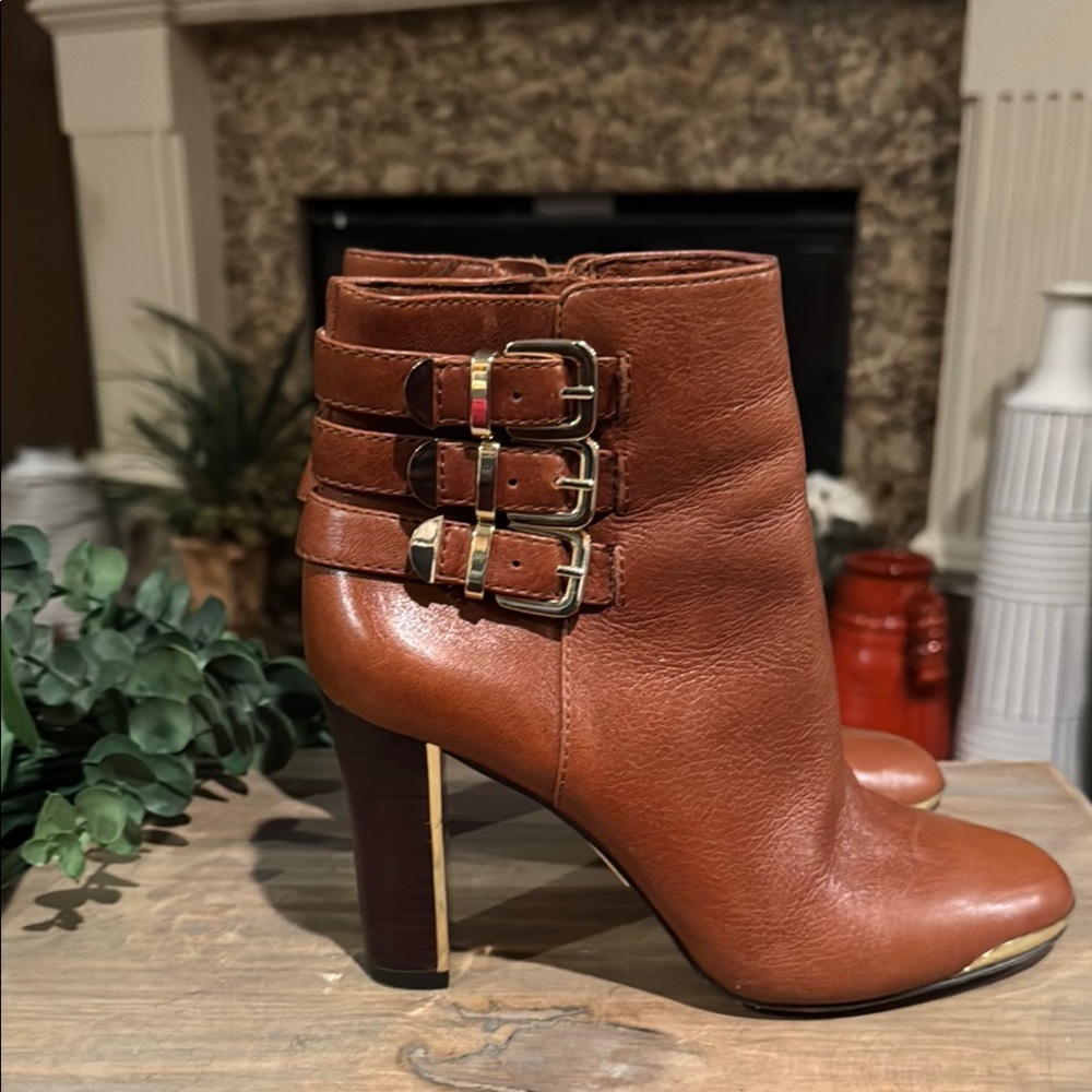 LOUISE ET CIE Brown Cognac Leather Gold Buckles Stacked Heel Boots 36/US 6B
